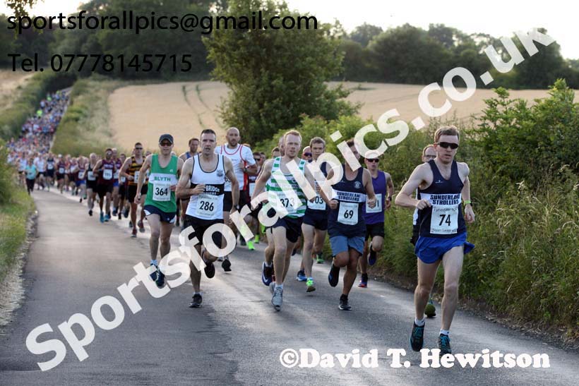 Tynedale 10k Road Race, Ovington to Low Prudhoe. Photo: David T. Hewitson/Sports for All Pics